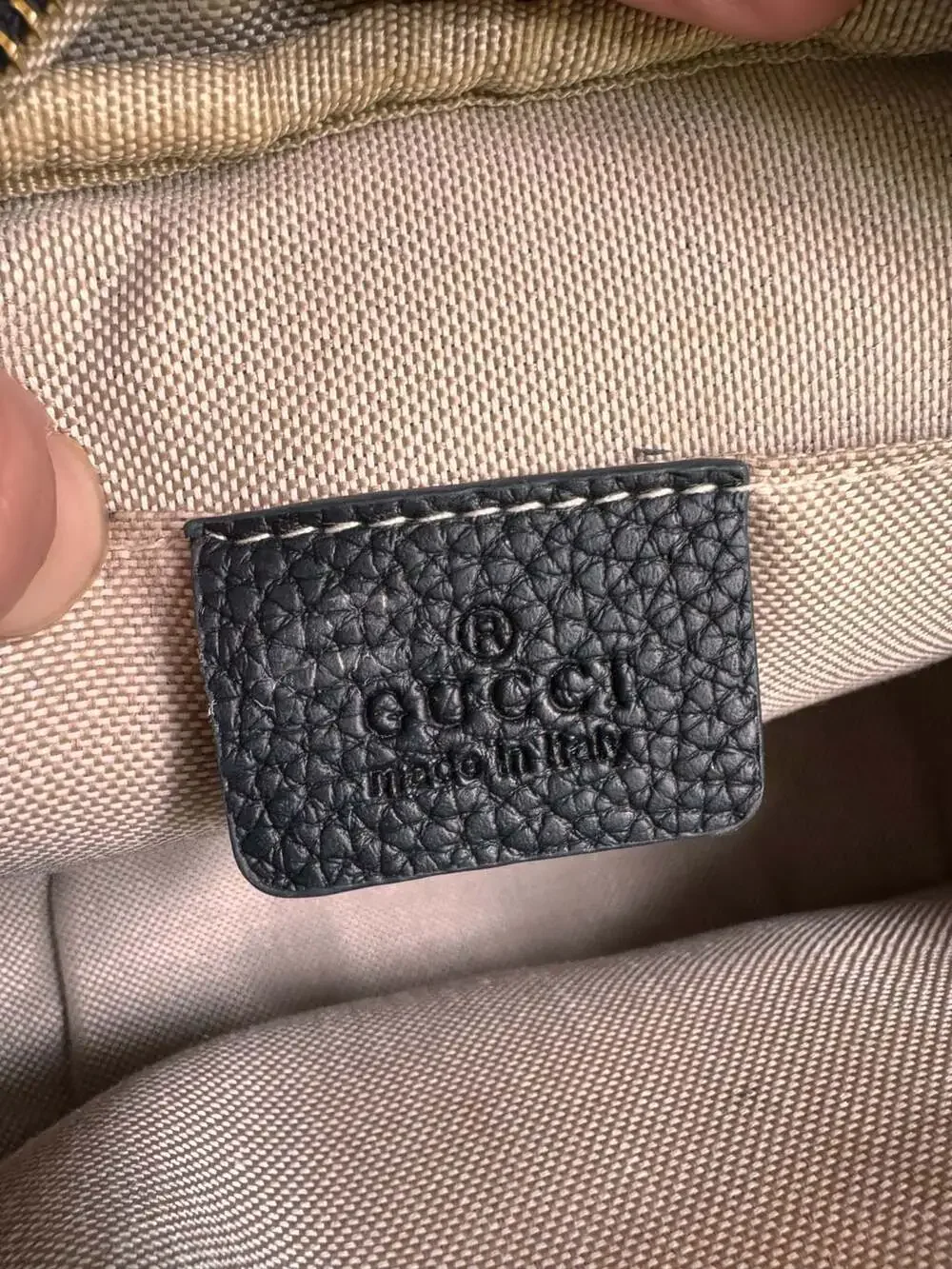 Gucci Black Pebbled Leather Soho Disco Crossbody Bag